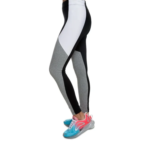 EUC Nike leggings - Picture 2 of 8